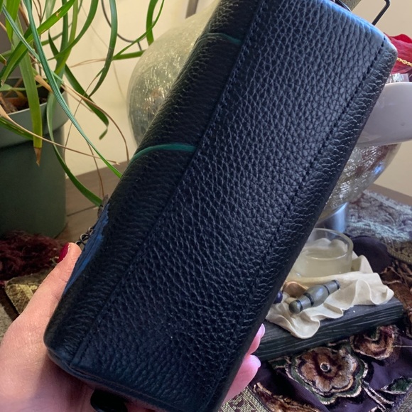 Authentic COACH Pebbled leather Floral appliqués L.Edition zip Cosmetic /wallet - Picture 10 of 15